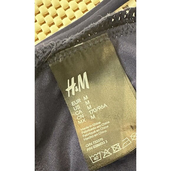 H&M WOMEN'S CROCHET TRIANGLE String Bikini Halter Top Size Medium Med 70s Vibes! - Picture 6 of 8